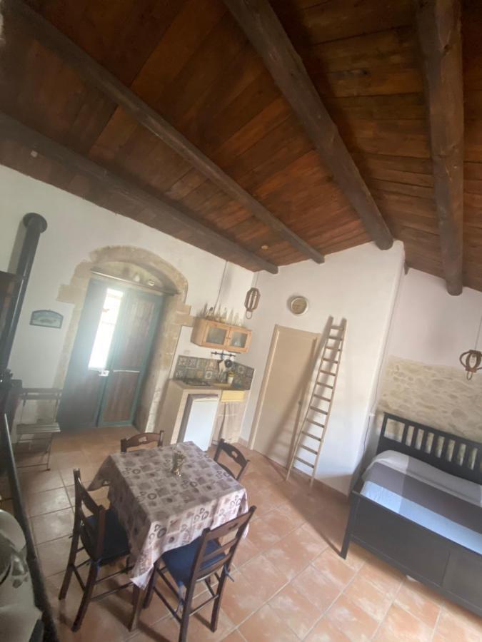 Вилла Casa Martina Палаццоло-Акреиде Экстерьер фото